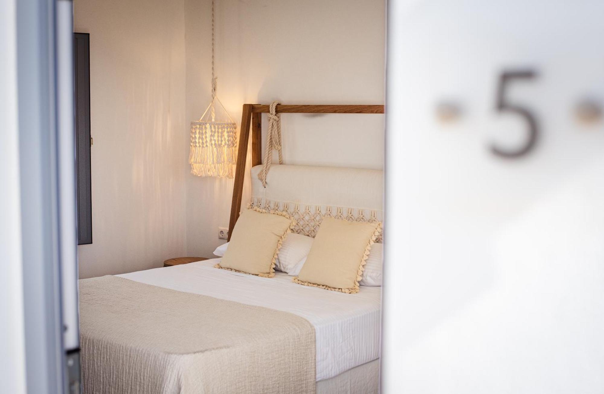 Anais Of Naxos Hotel Agia Anna  Exterior photo